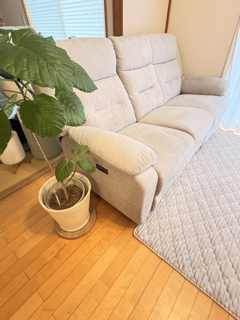 電動リクライニングソファ ファブリック レビュー